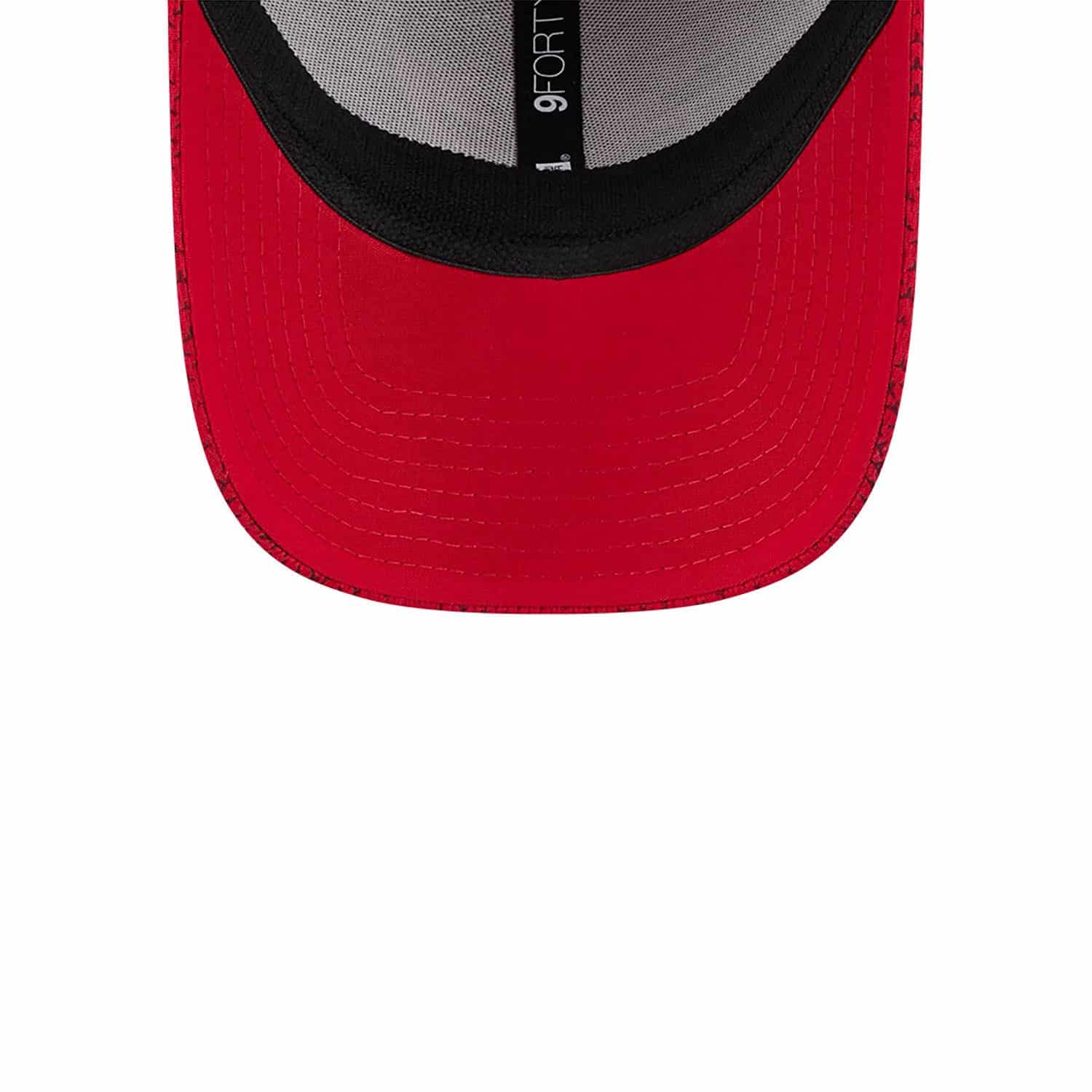 Sport trac nfl cap outlet